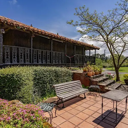 Nyaraló Figares, Casa Con Piscina *