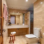 Holiday home Figares, Casa Con Piscina Cazamular