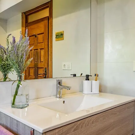 Figares, Casa Con Piscina Quintueles